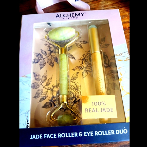 NWT - 100% REAL JADE FACE & EYE ROLLER DUO - Picture 1 of 10